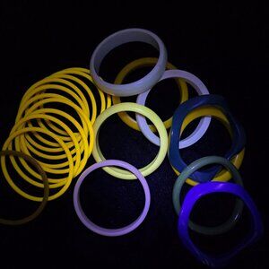 Vintage Assorted Plastic Bangles Set Of 20 In Yellow Blue Green & Cream Colors